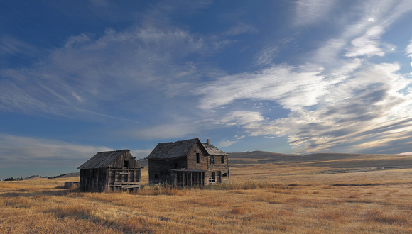 Old homestead, Okanogan valley, Washington